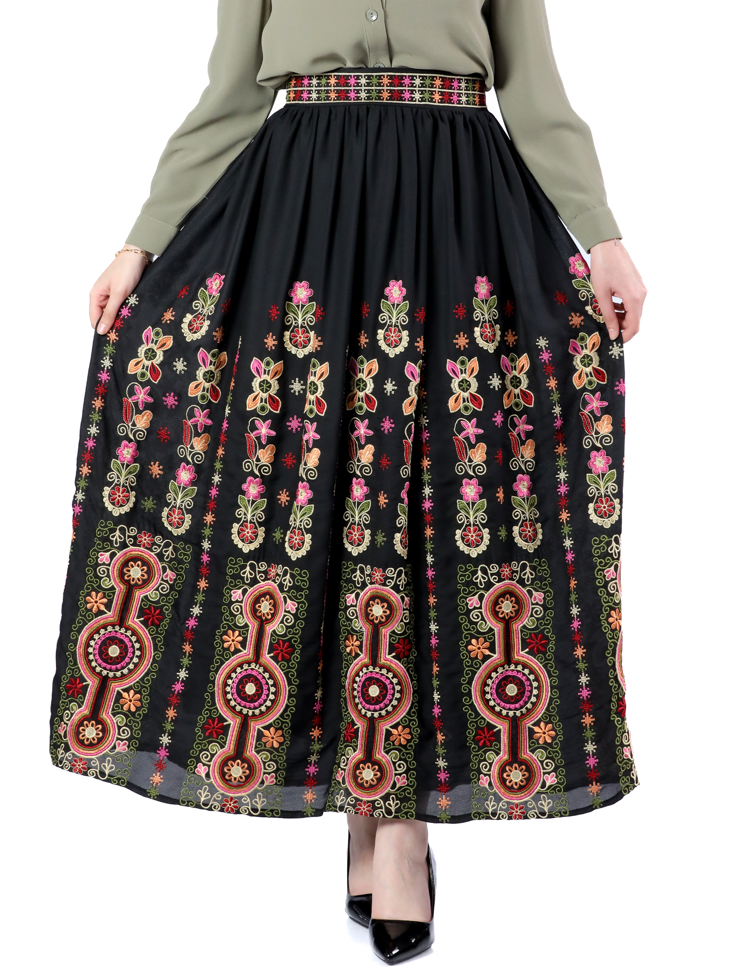 Embroidered skirt