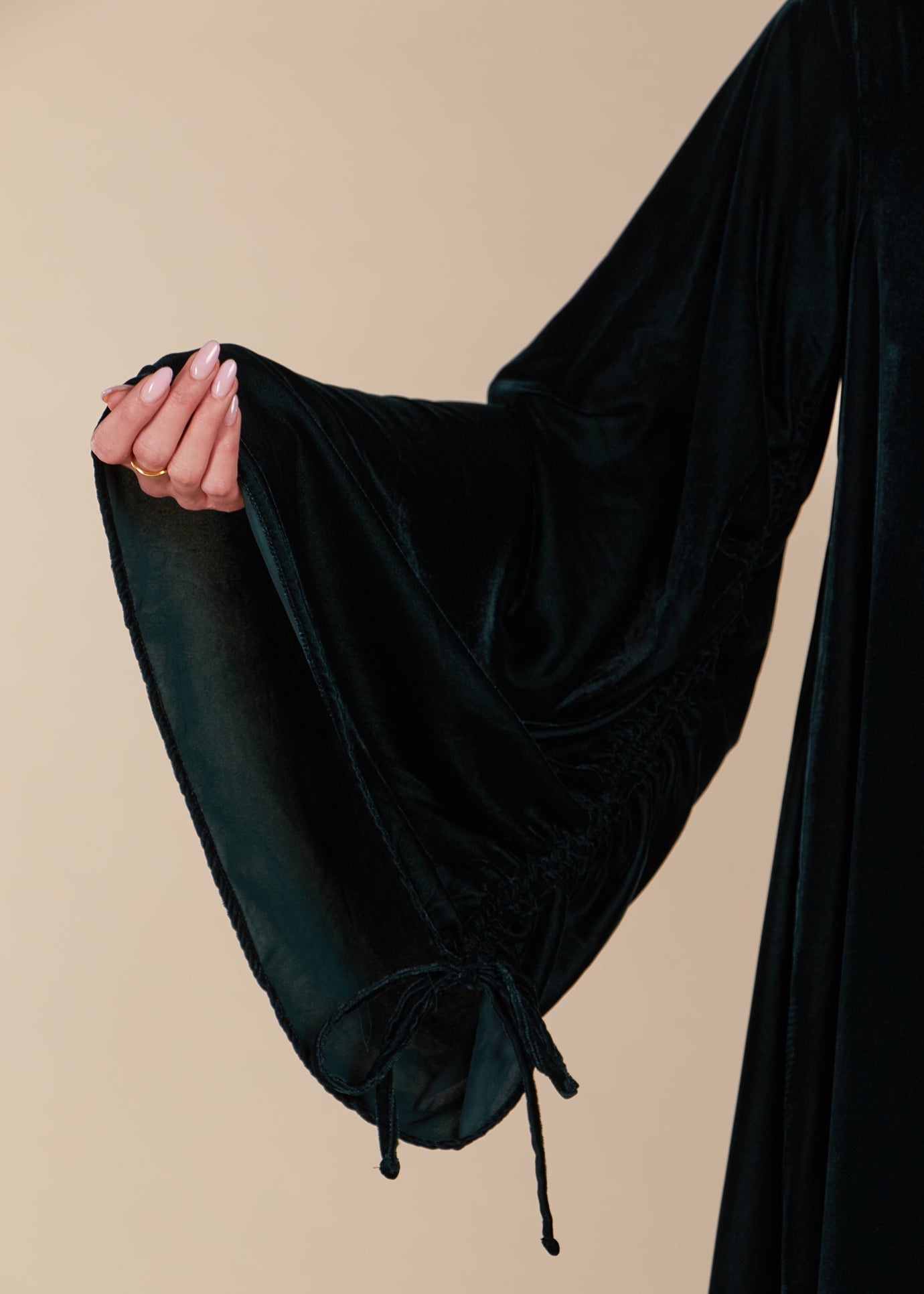 Aasiyah Abaya - Final Sale