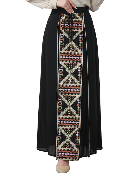 Embroidered skirt