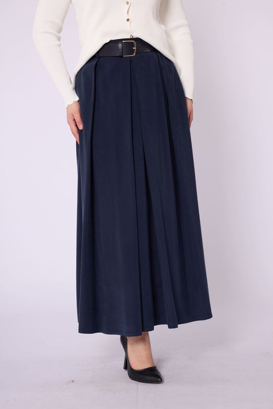 Belt & Pleat Detail Pocketed Long Skirt
