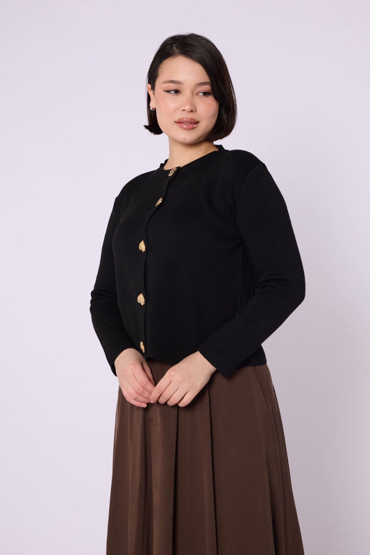 Heart Button Detail Crew Neck Knit Cardigan
