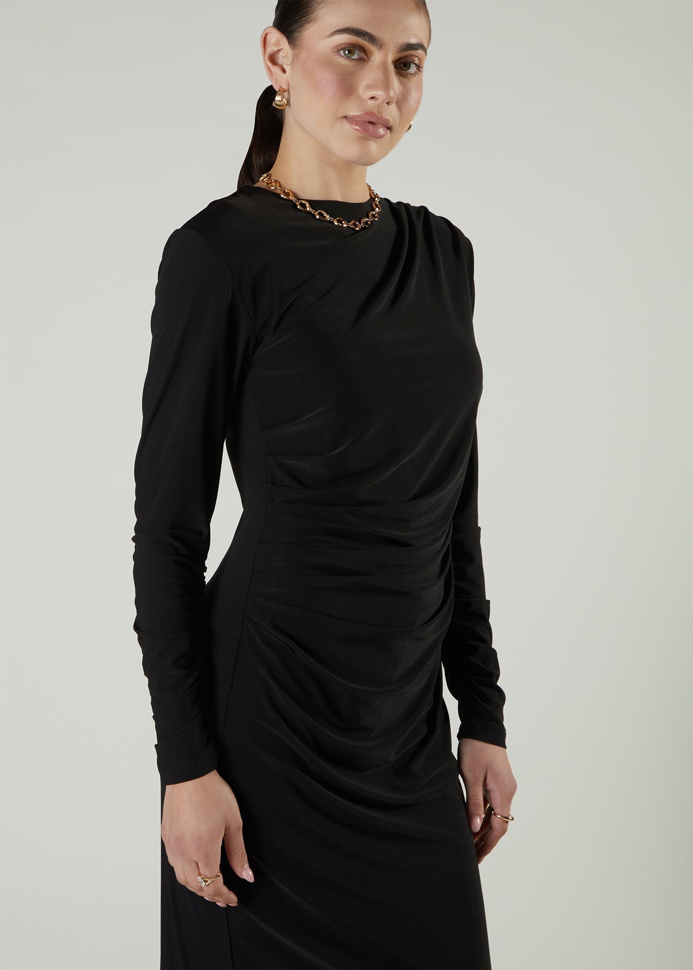 Anya Maxi Black