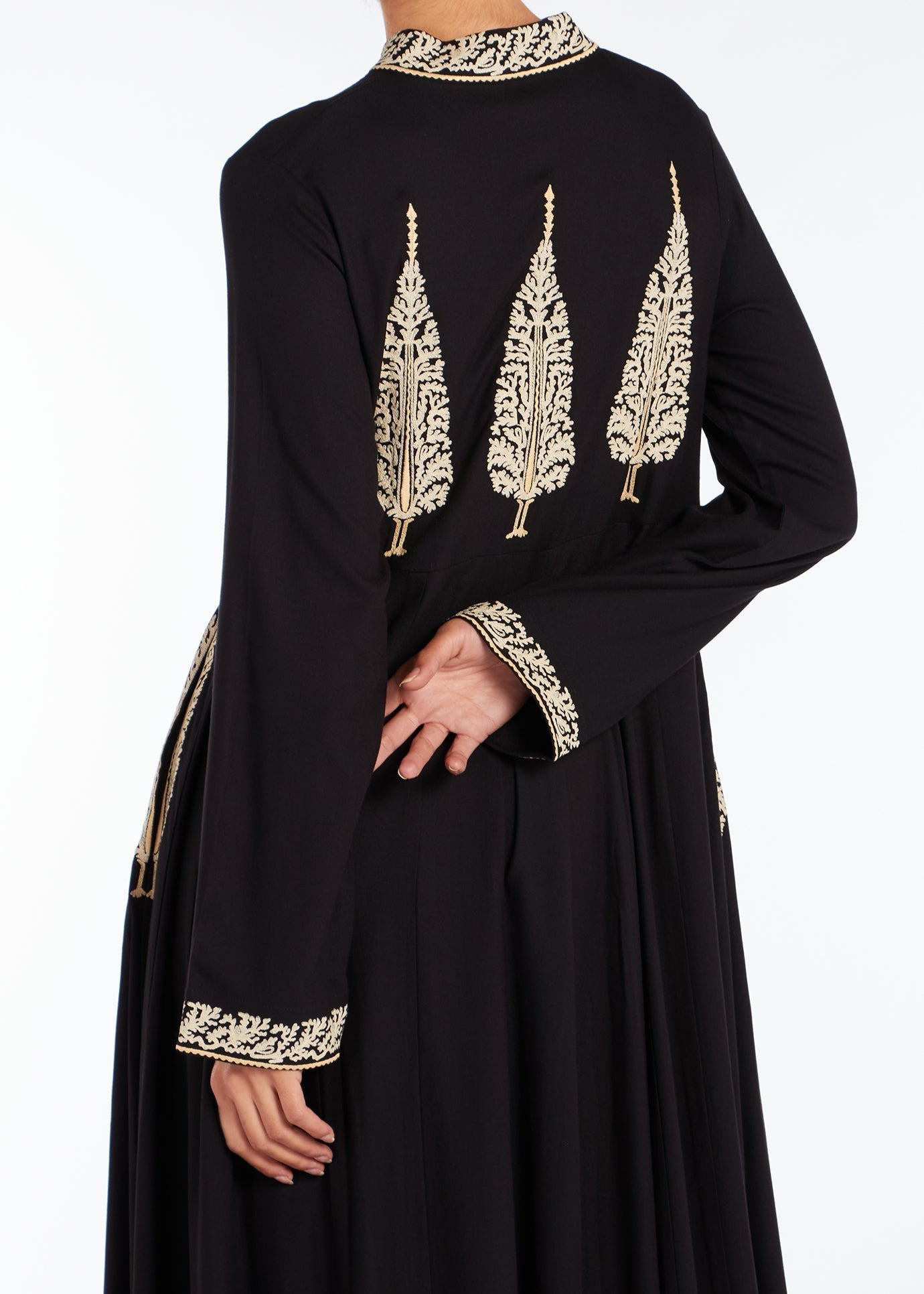Cypress Tree Abaya Black