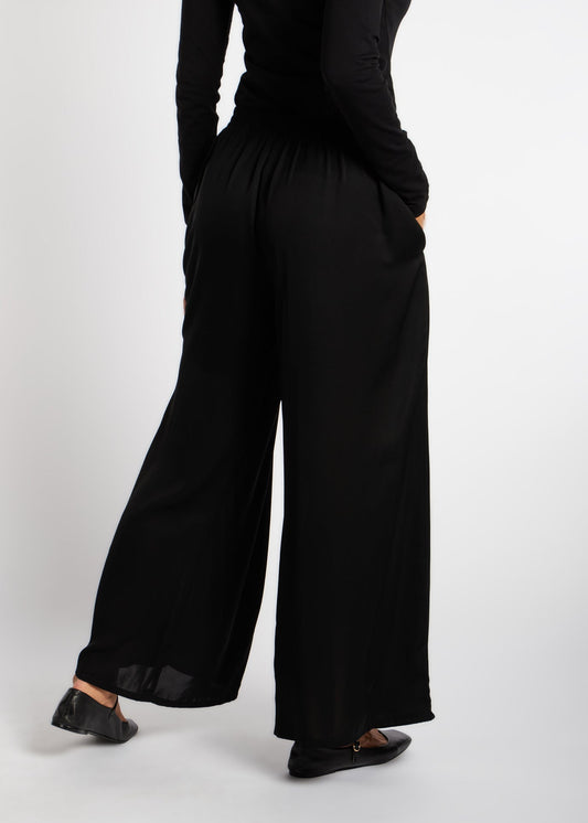 Single Pleat Trousers Black - Final Sale