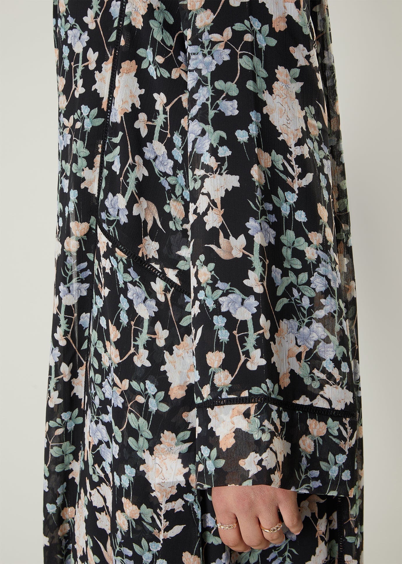 Fluttery Florals Kimono
