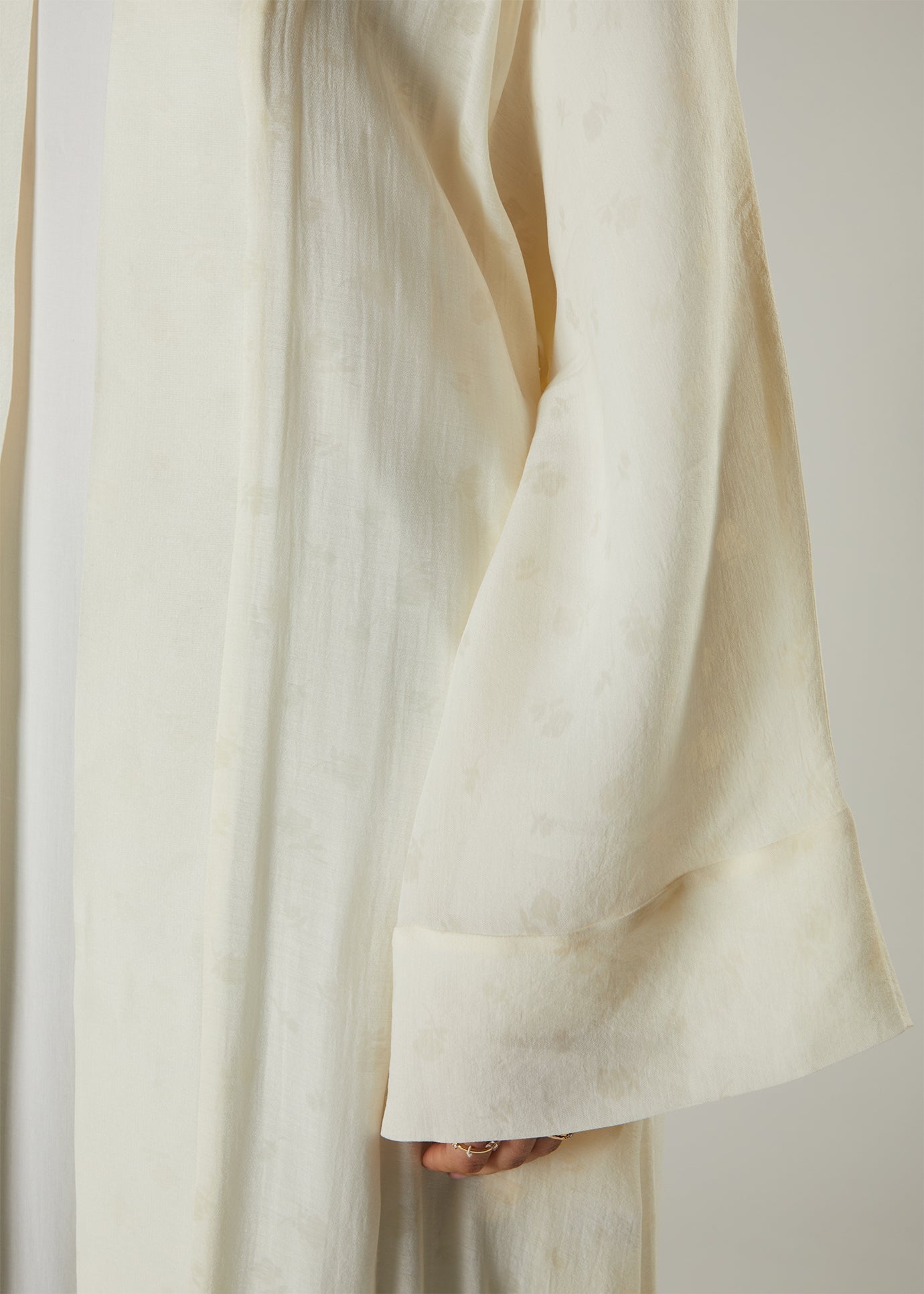 White Rose Open Abaya