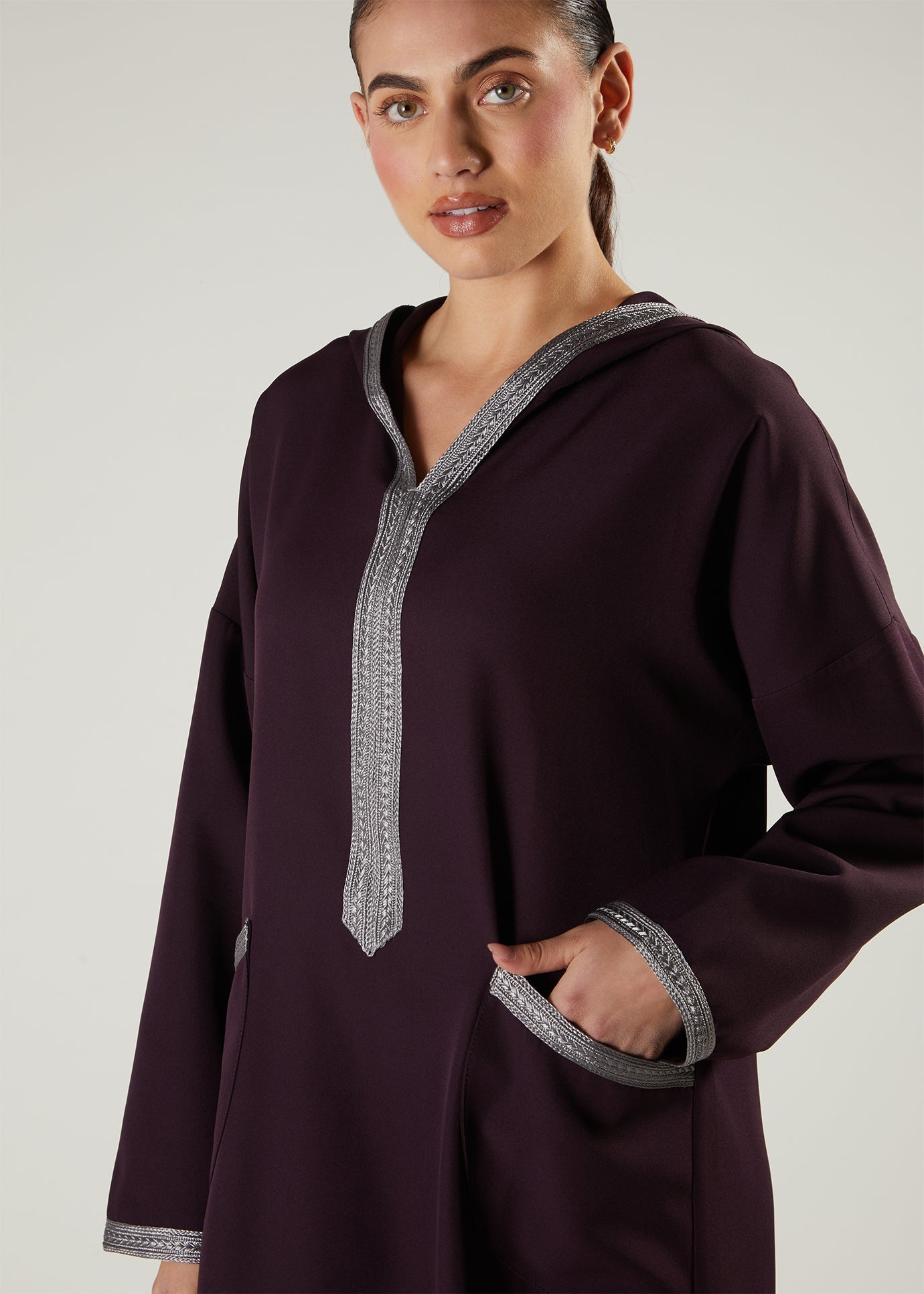 Royal Plum Jalabiya