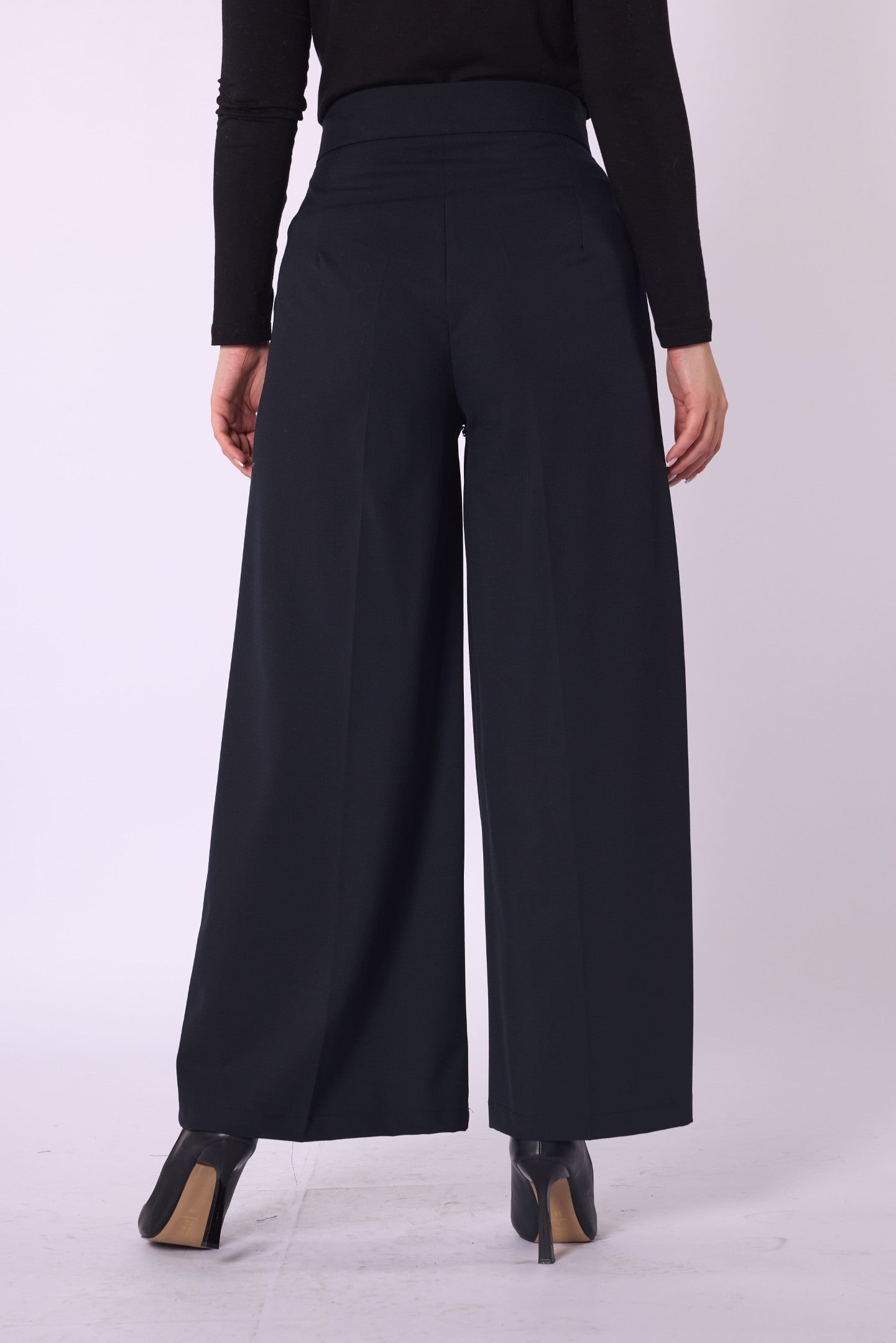 Wide Leg Pants With Pockets