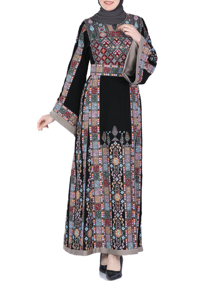 Embroidered thob