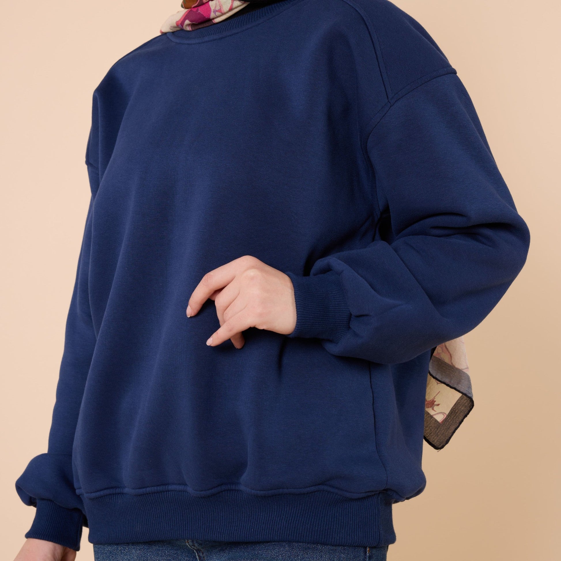 Wide Fit Basic Sweatshirt