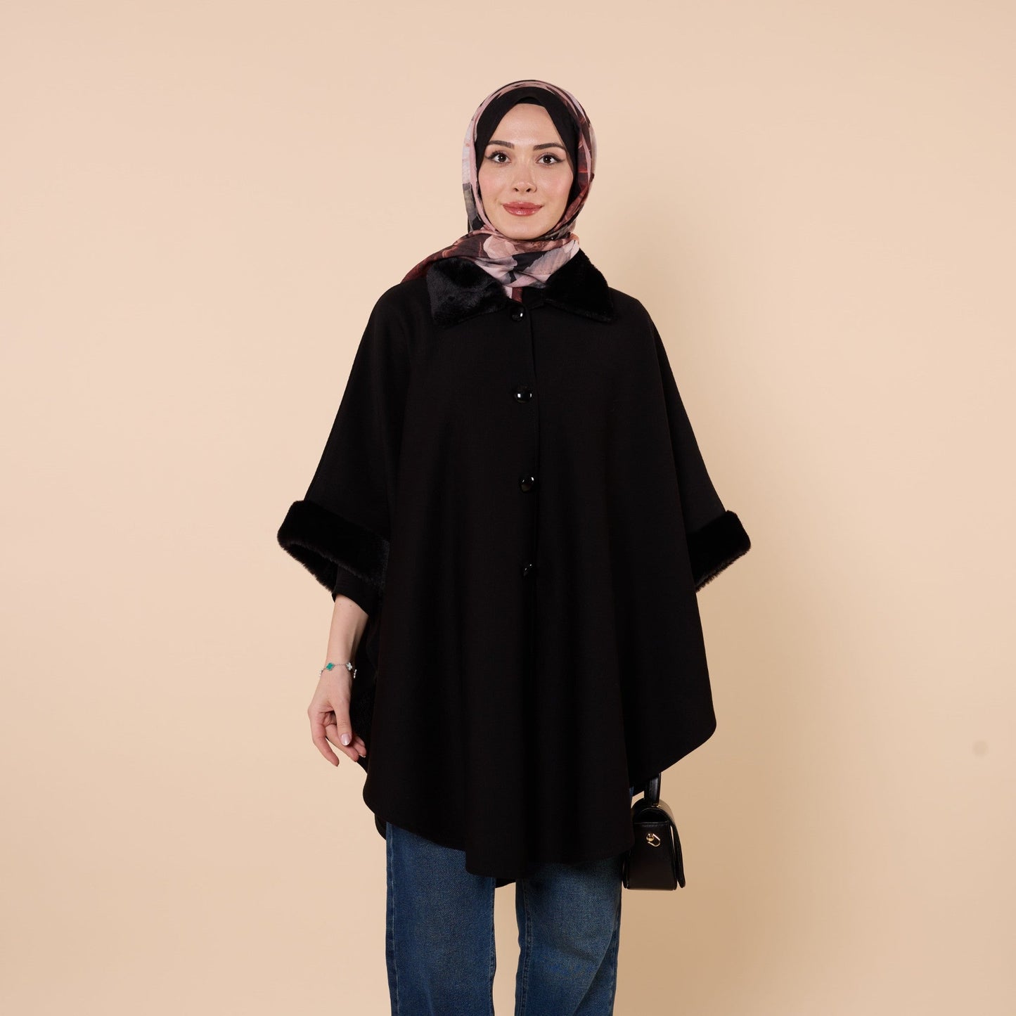 Polo Collar Batwing Sleeve Poncho With Faux Fur Trim