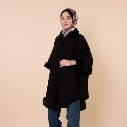 Polo Collar Batwing Sleeve Poncho With Faux Fur Trim