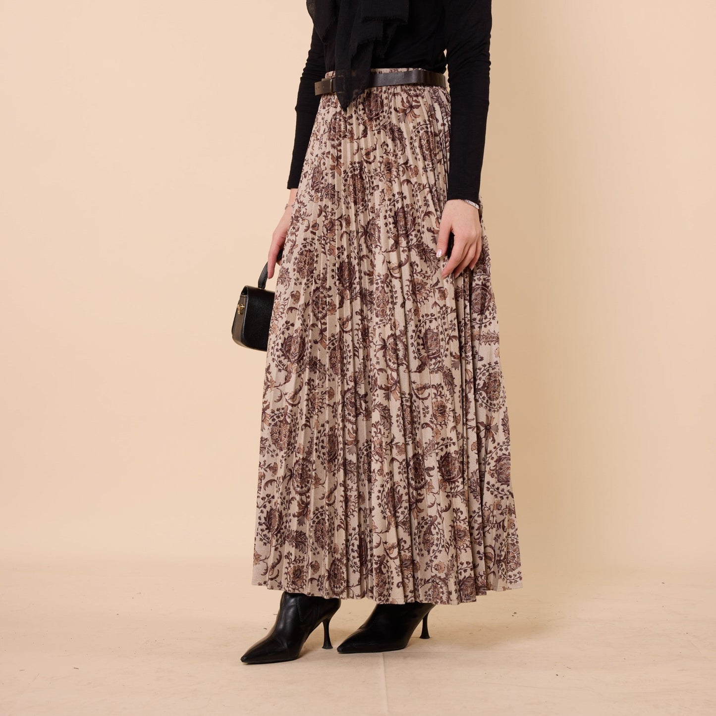 Floral Pattern Pleated Winter Skirt With Belt Detail