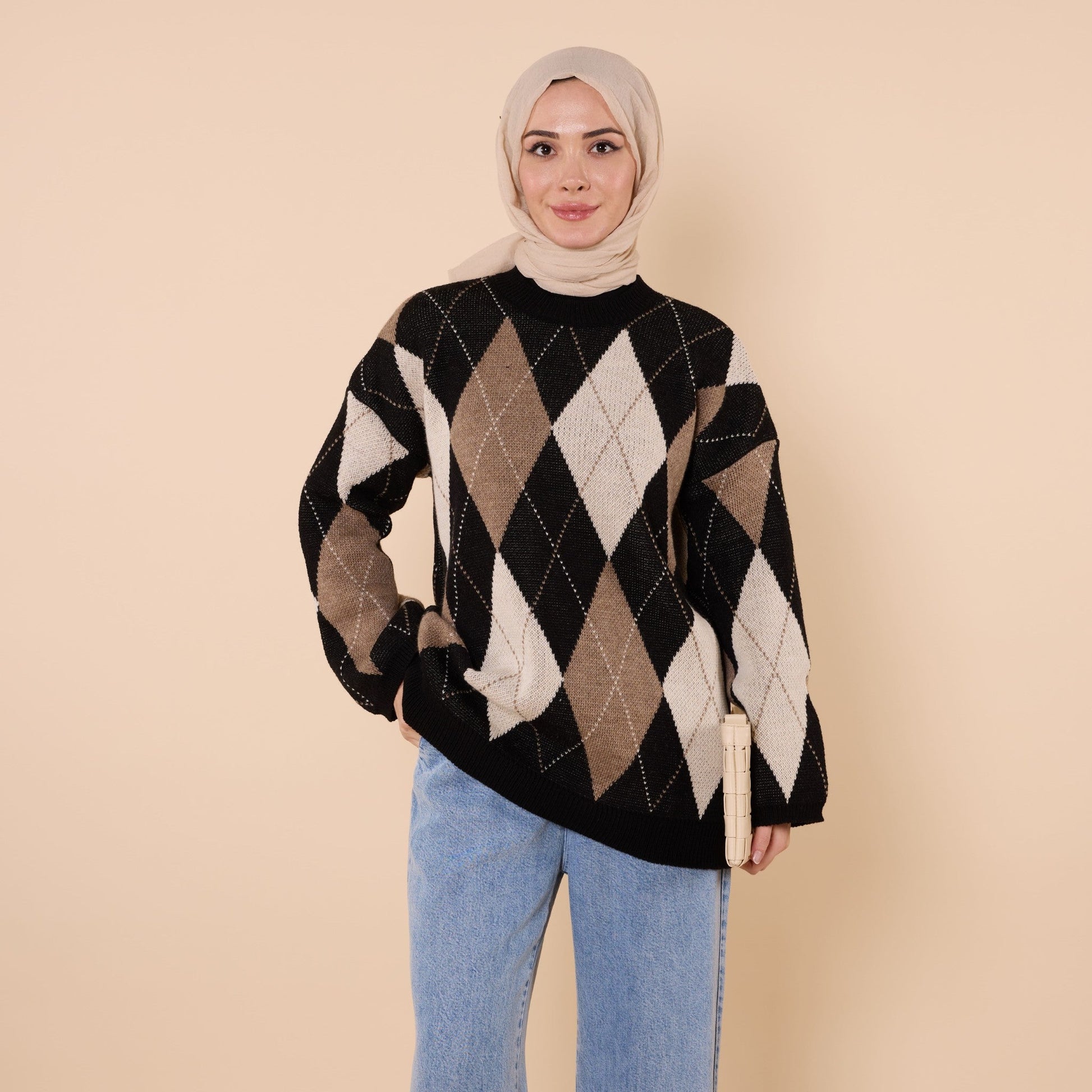 Diamond Pattern Relaxed Fit Knit Sweater