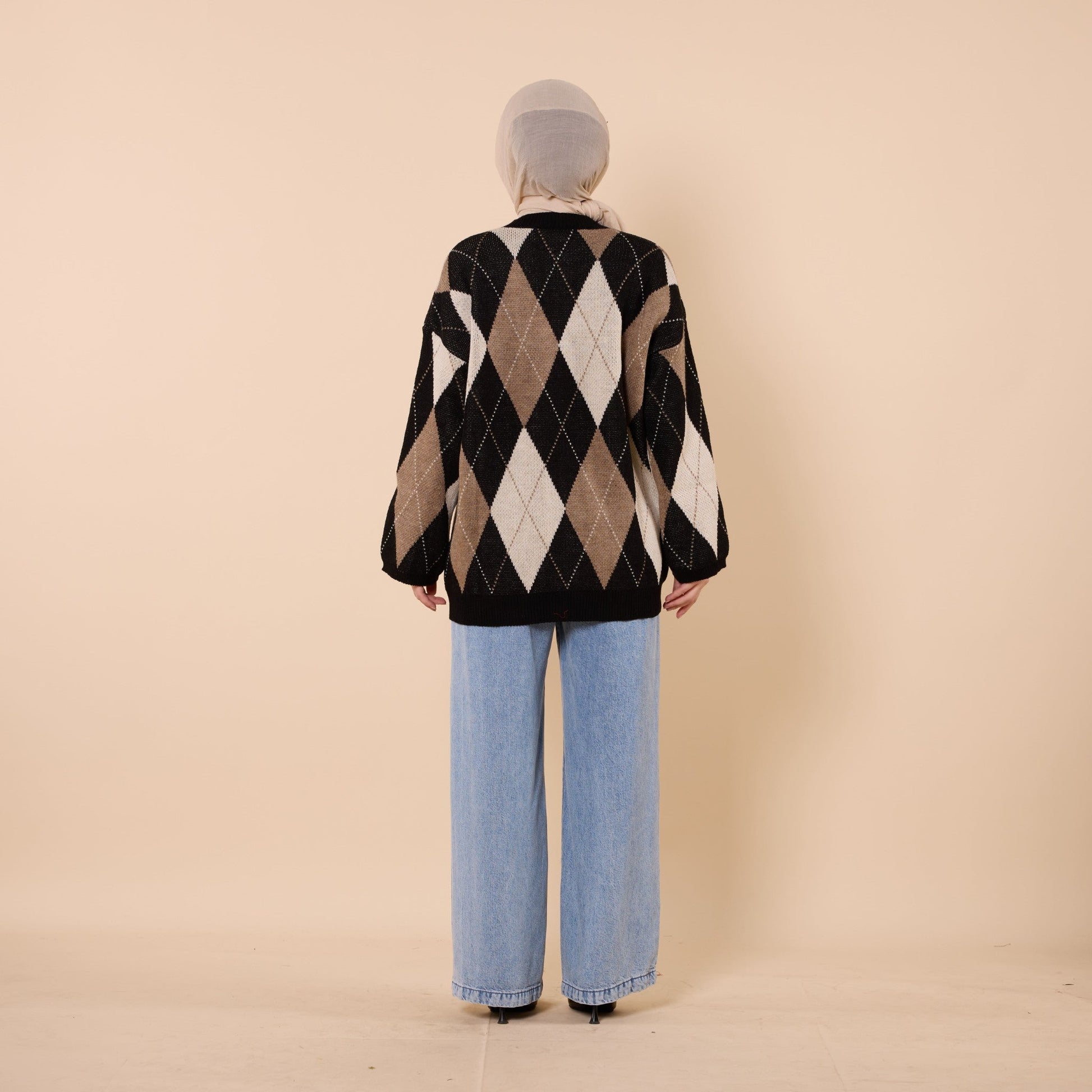 Diamond Pattern Relaxed Fit Knit Sweater