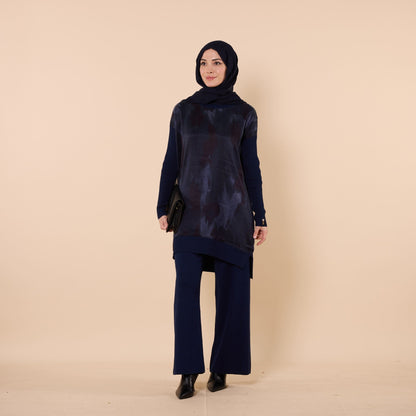 Long Tunic With Textured Fabric Detail