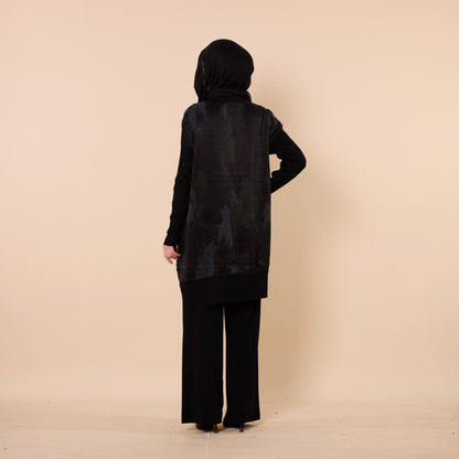 Long Tunic With Textured Fabric Detail