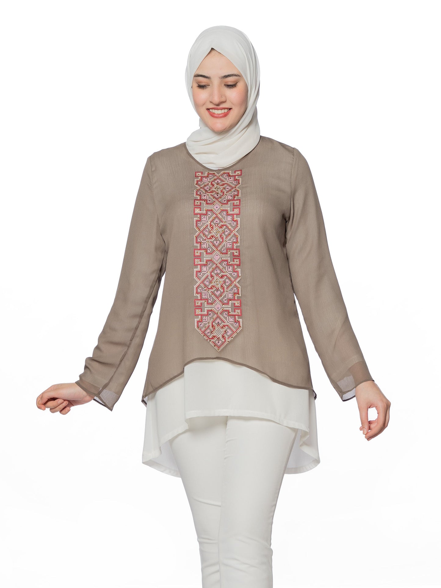 Blouse embroidered