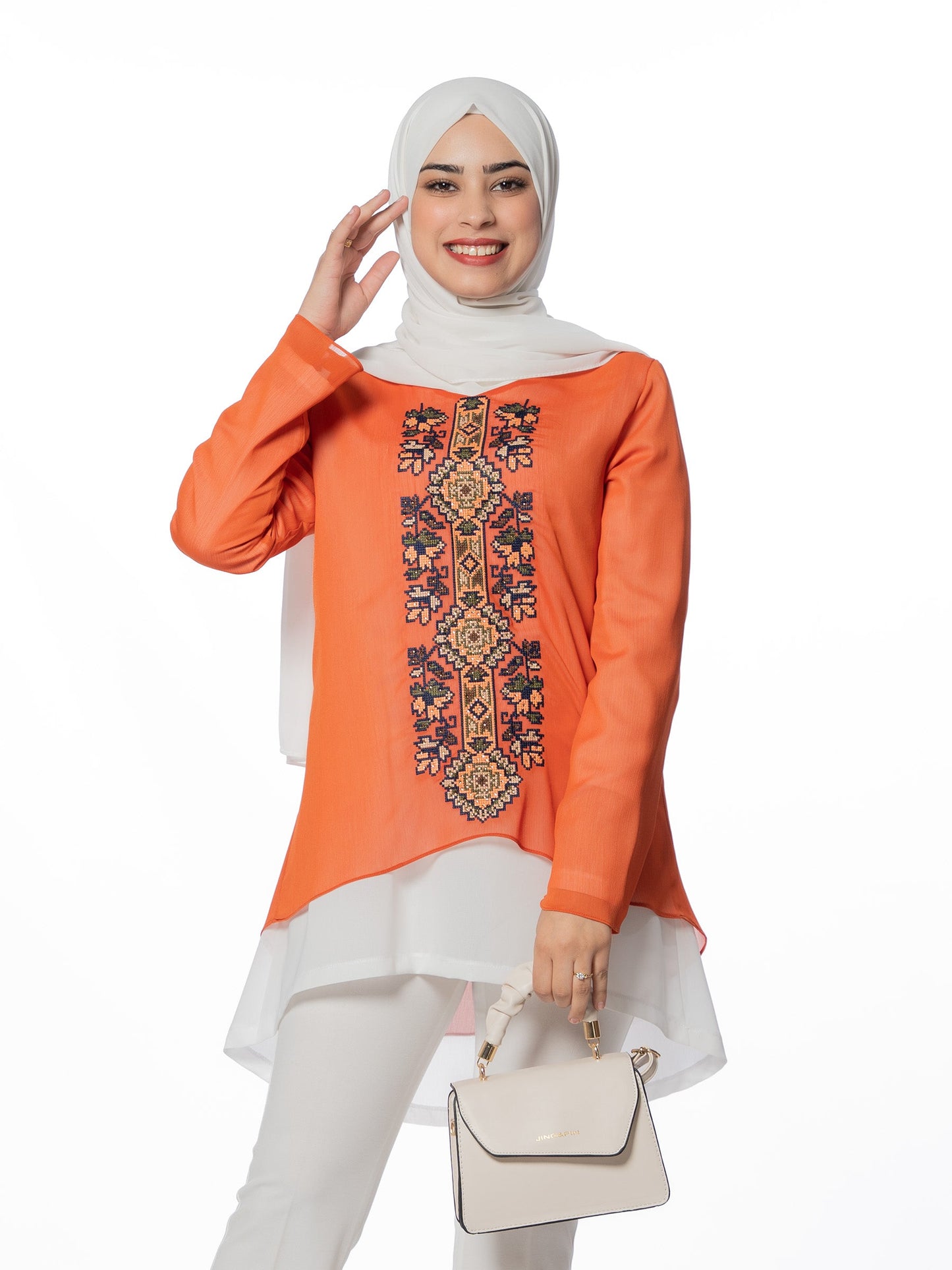 Blouse embroidered