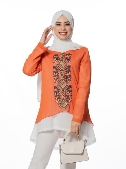 Blouse embroidered