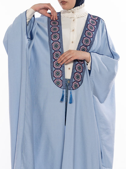 Embroidered bisht