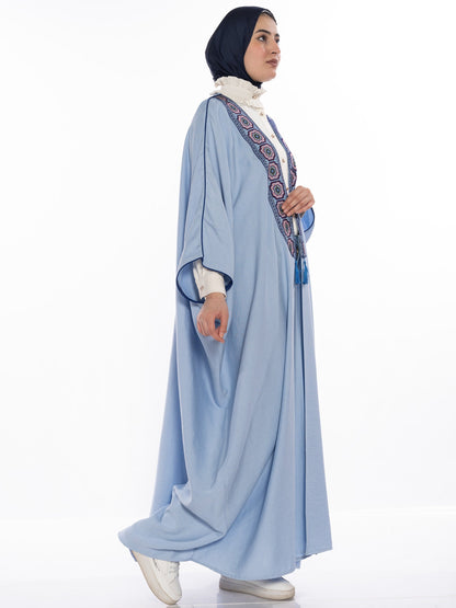 Embroidered bisht