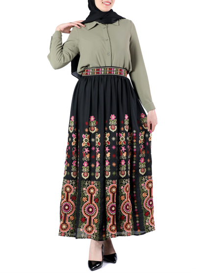 Embroidered skirt