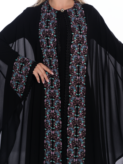 Embroidered bisht