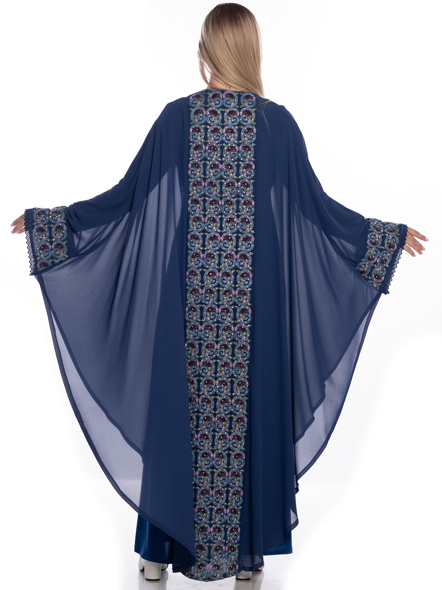 Embroidered bisht
