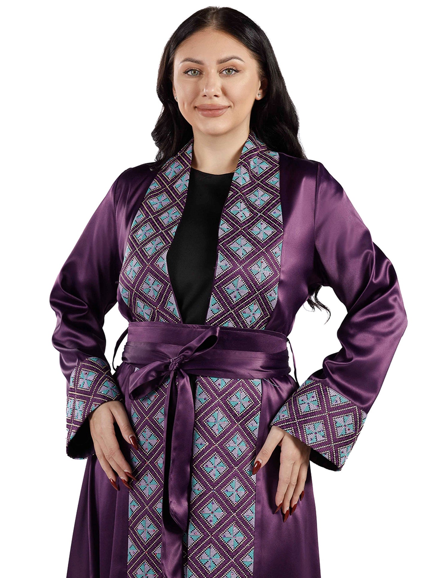 Embroidered bisht