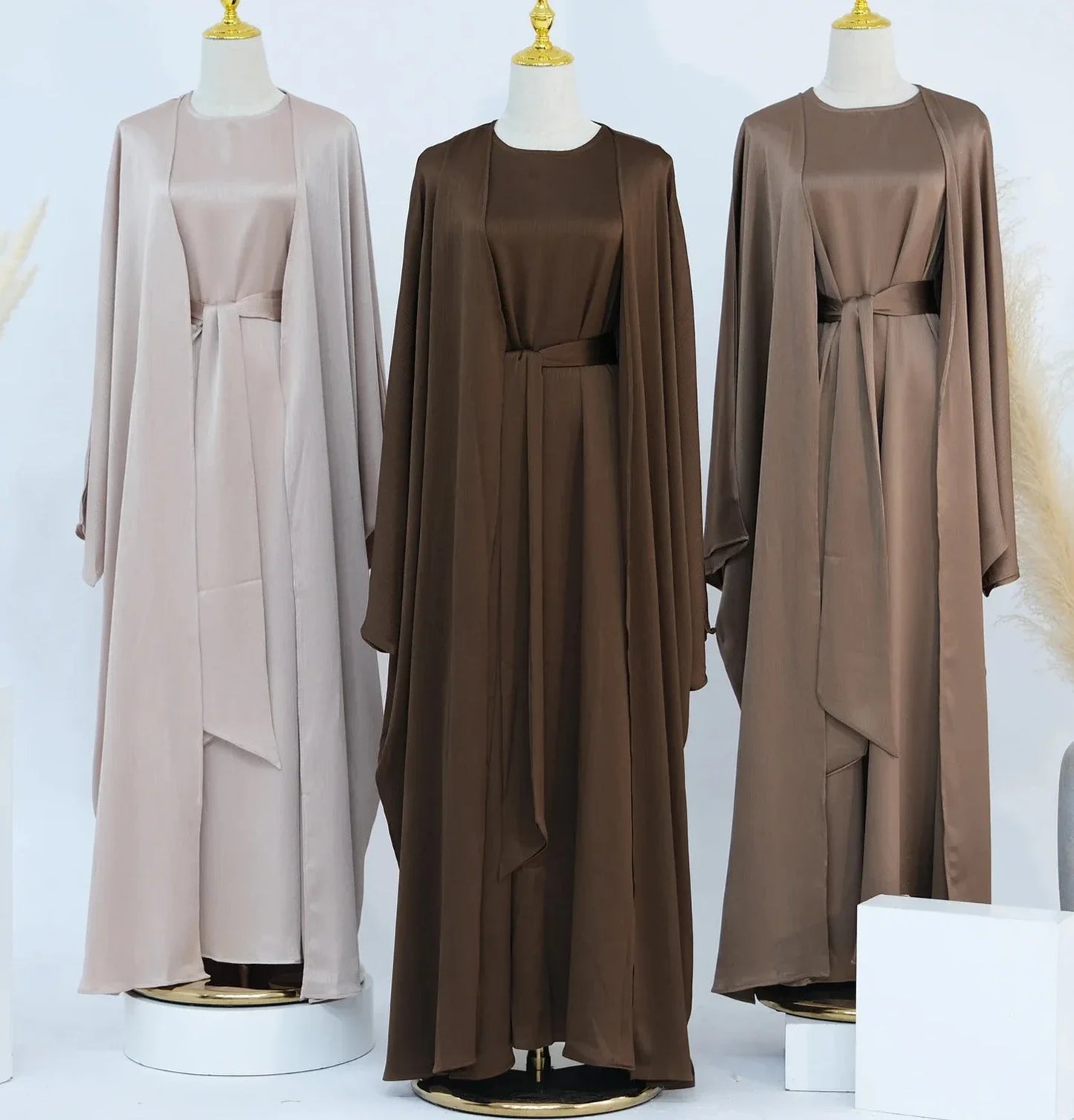 Lamiah Satin Abaya Set