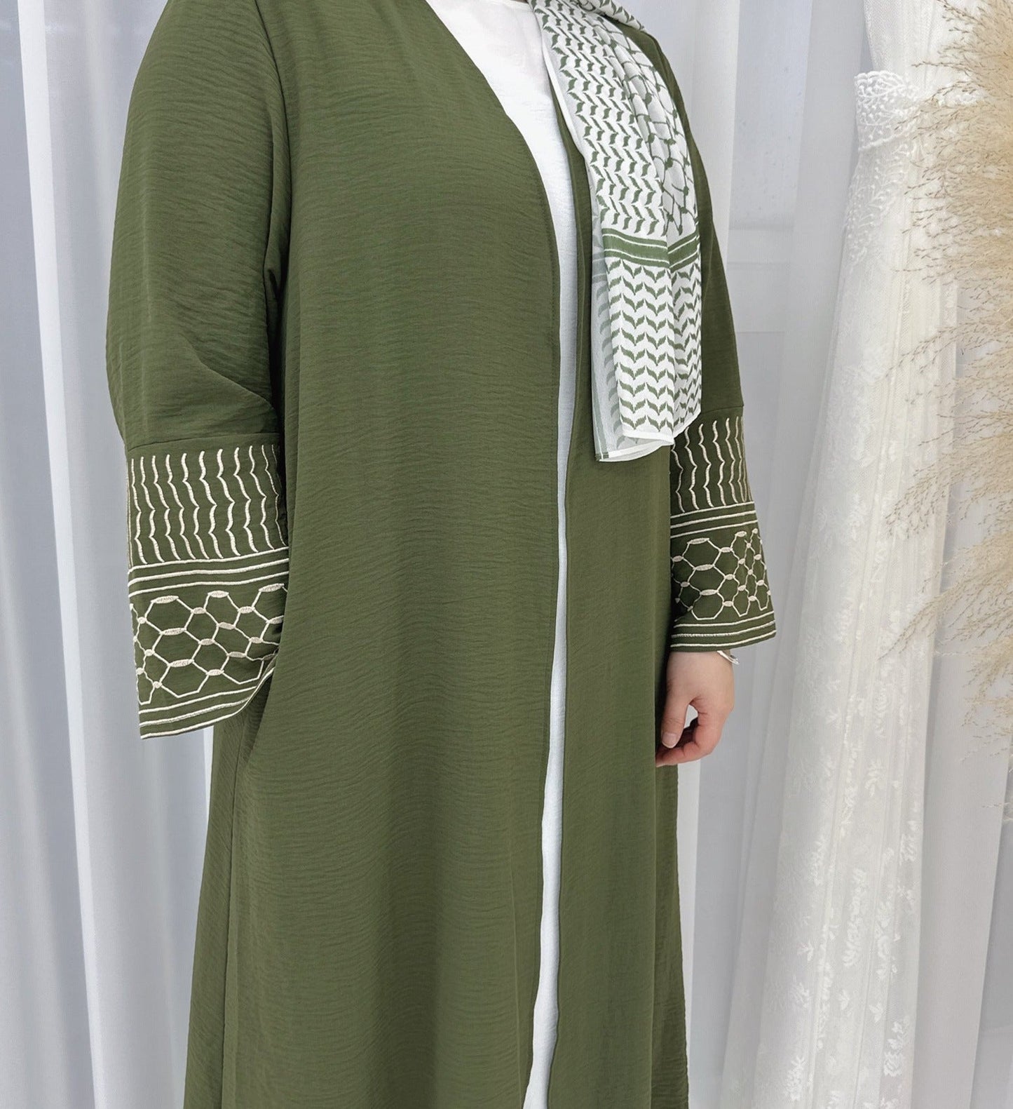 Maaha Keffiyeh Embroidery Abaya
