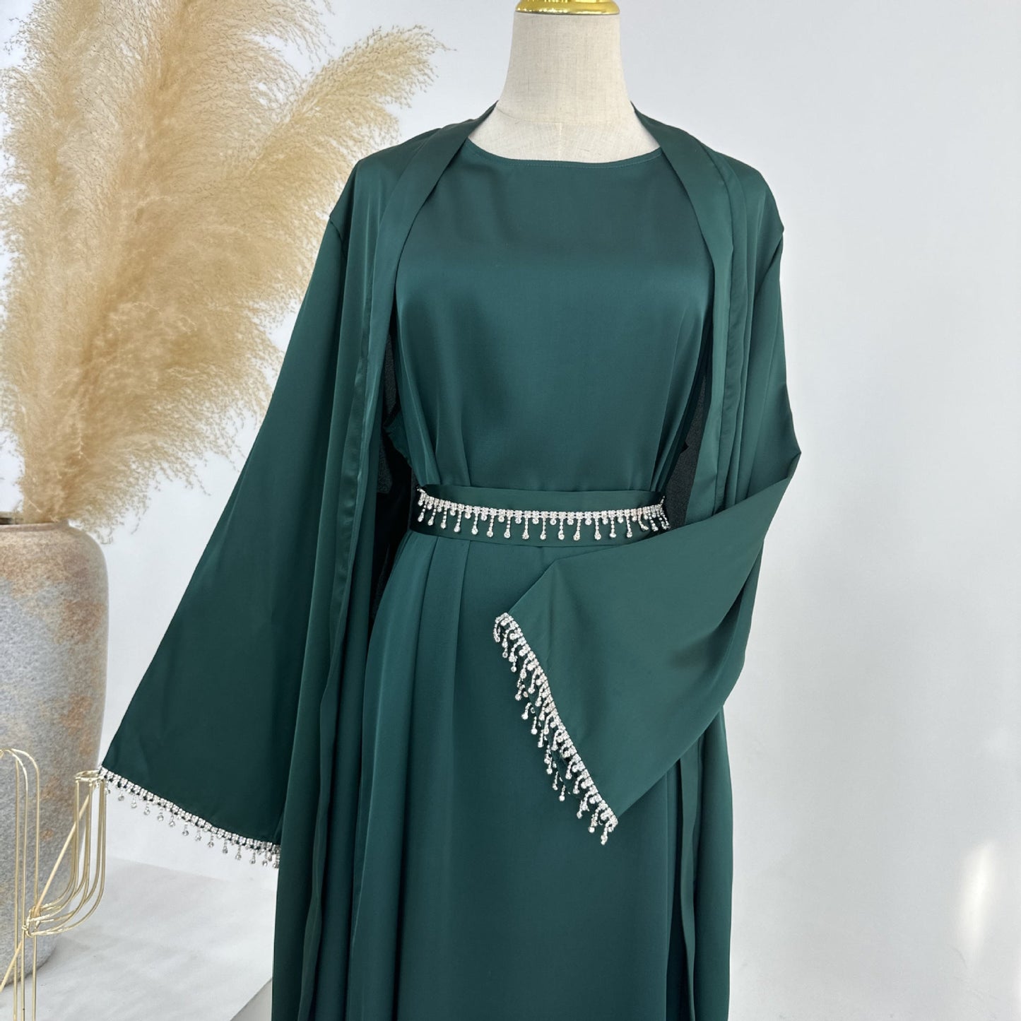 Sanya Abaya With Crystal Chain