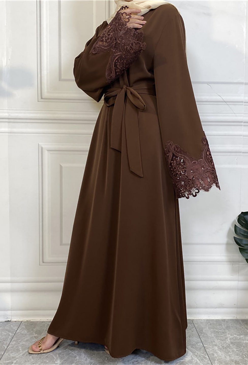 Aayat Closed Abaya