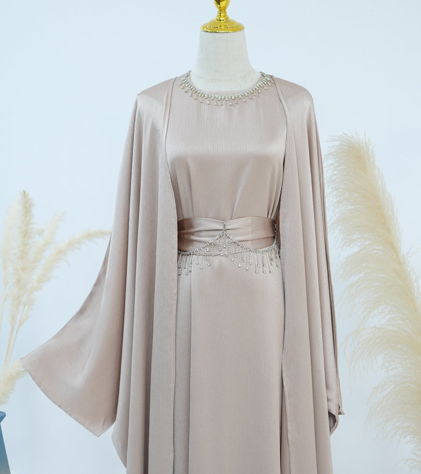 Lamiah Abaya With Crystal Chain