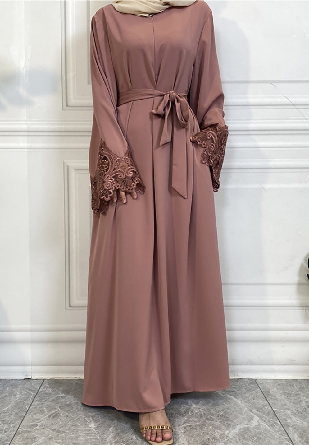 Aayat Closed Abaya