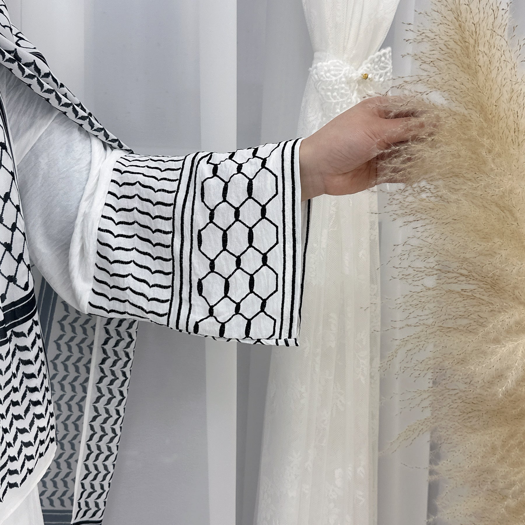 Maaha Keffiyeh Embroidery Abaya