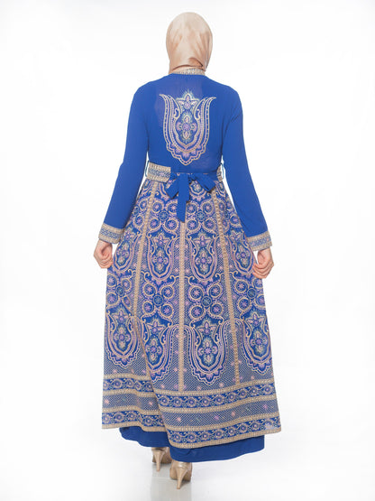 Elegant Traditional Attire Thobe