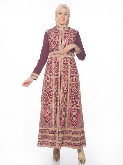 Elegant Traditional Attire Thobe