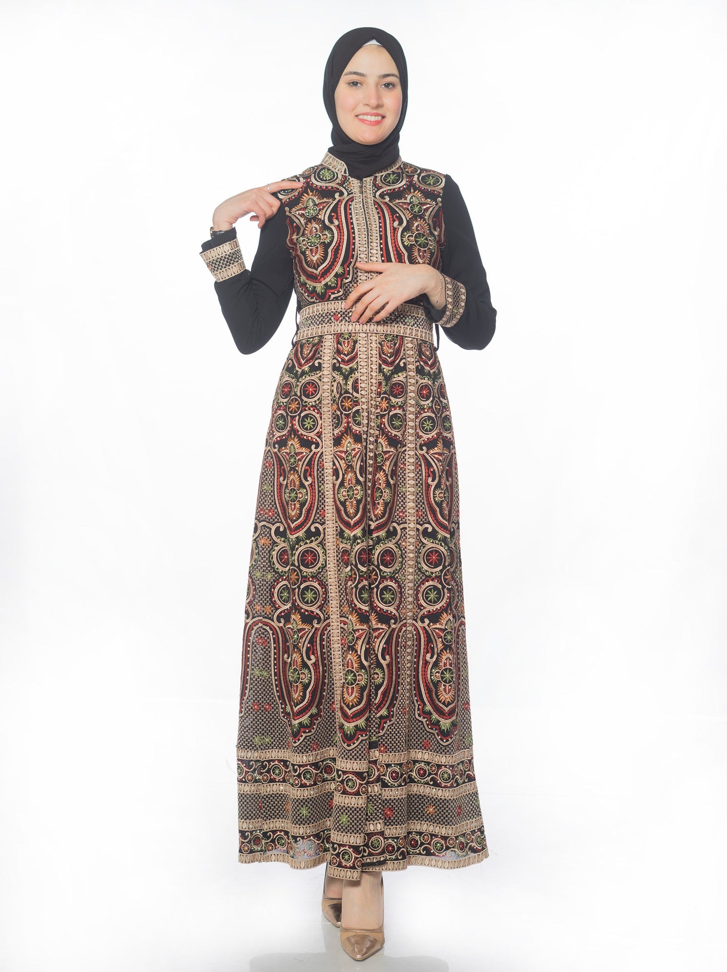Elegant Traditional Attire Thobe