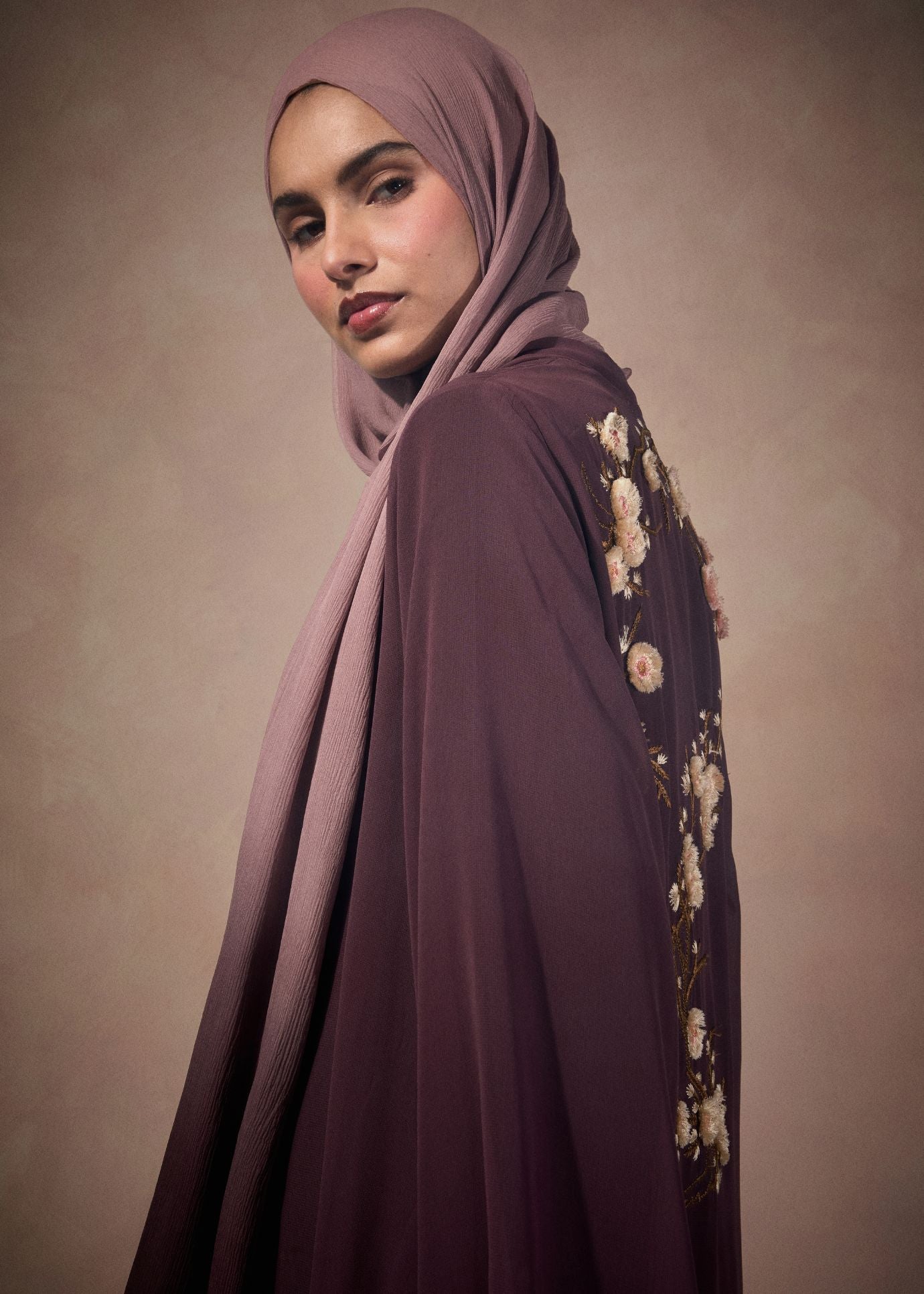 Vintage Rose Open Abaya