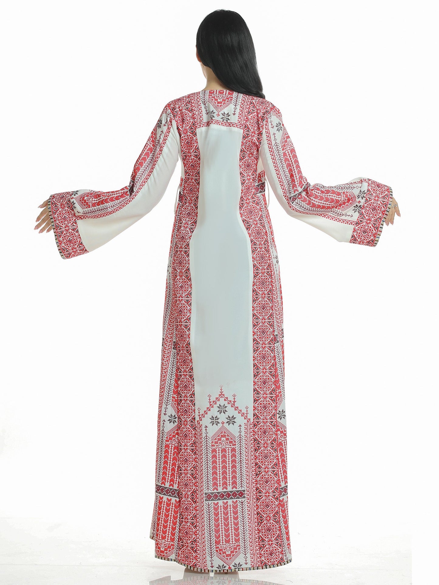 Embroidered thob