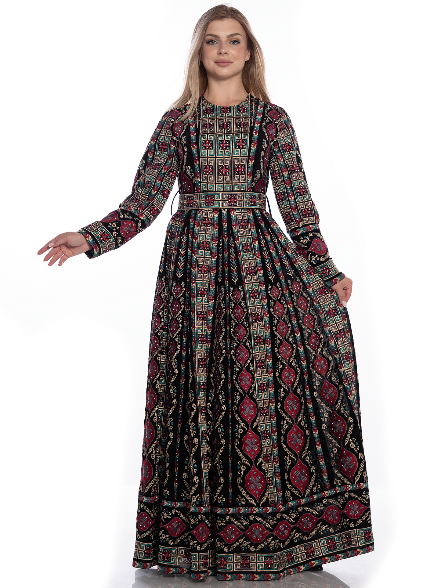 Embroidered thob