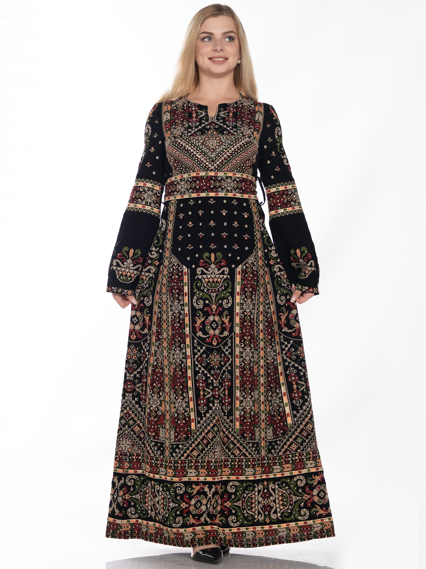 Embroidered thob