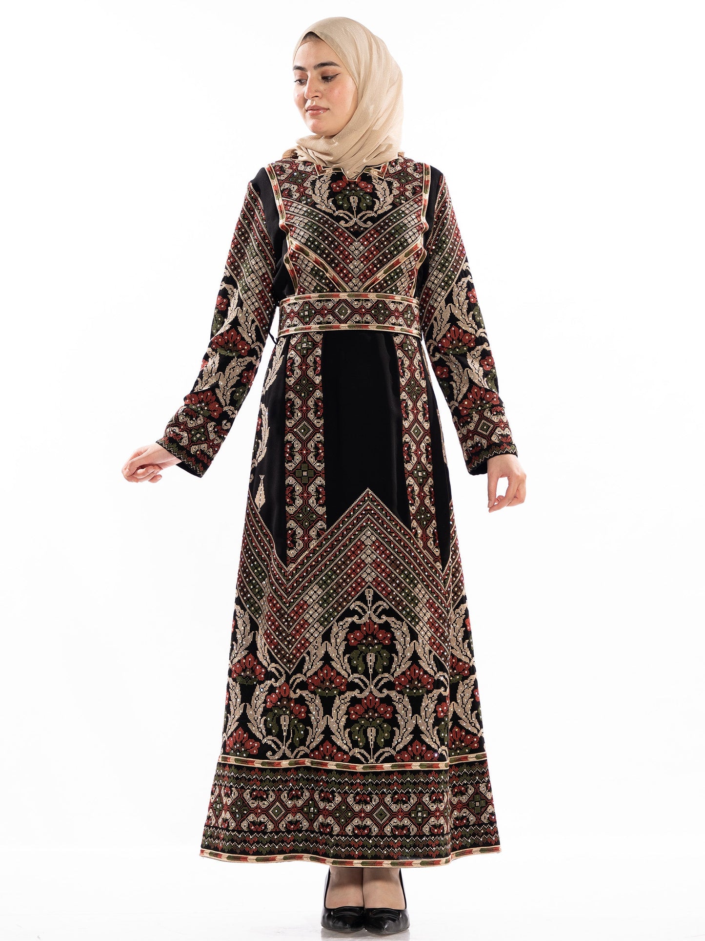 Embroidered thob