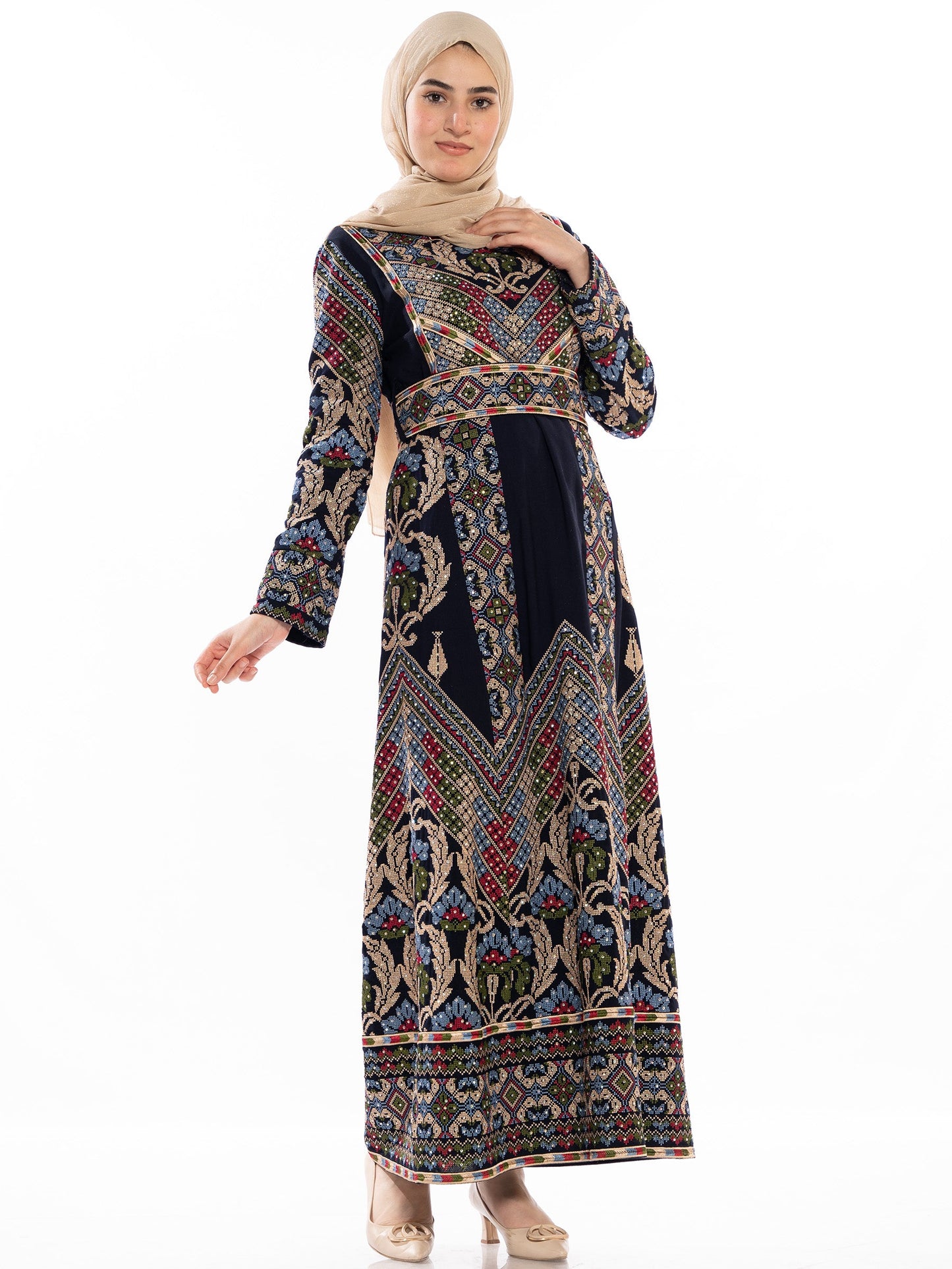 Embroidered thob