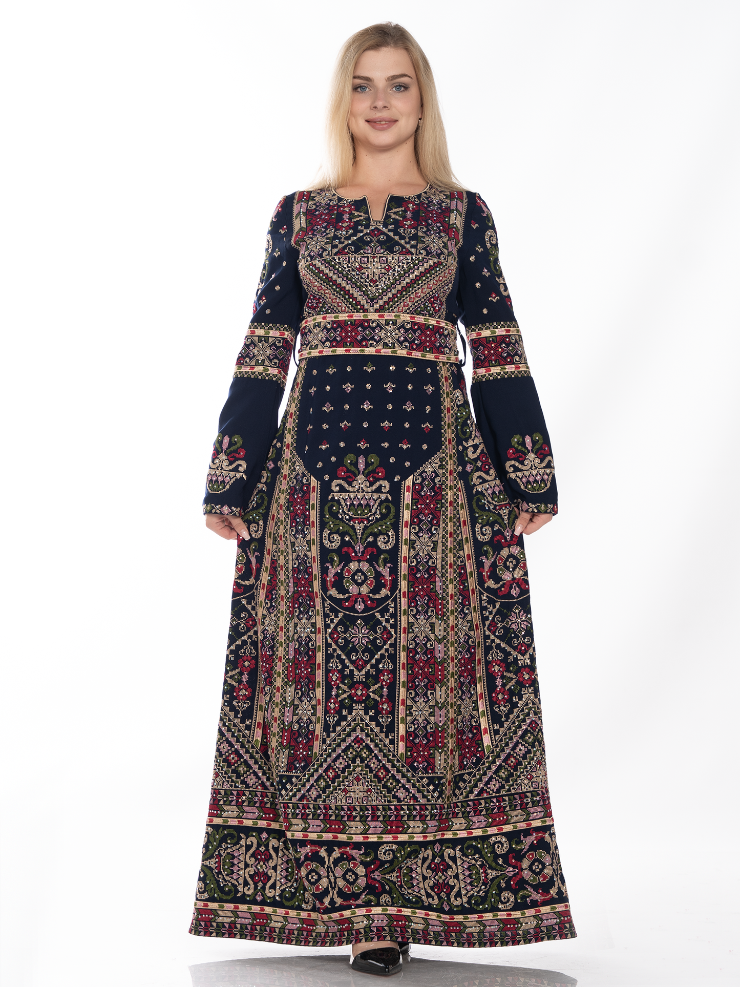 Embroidered thob