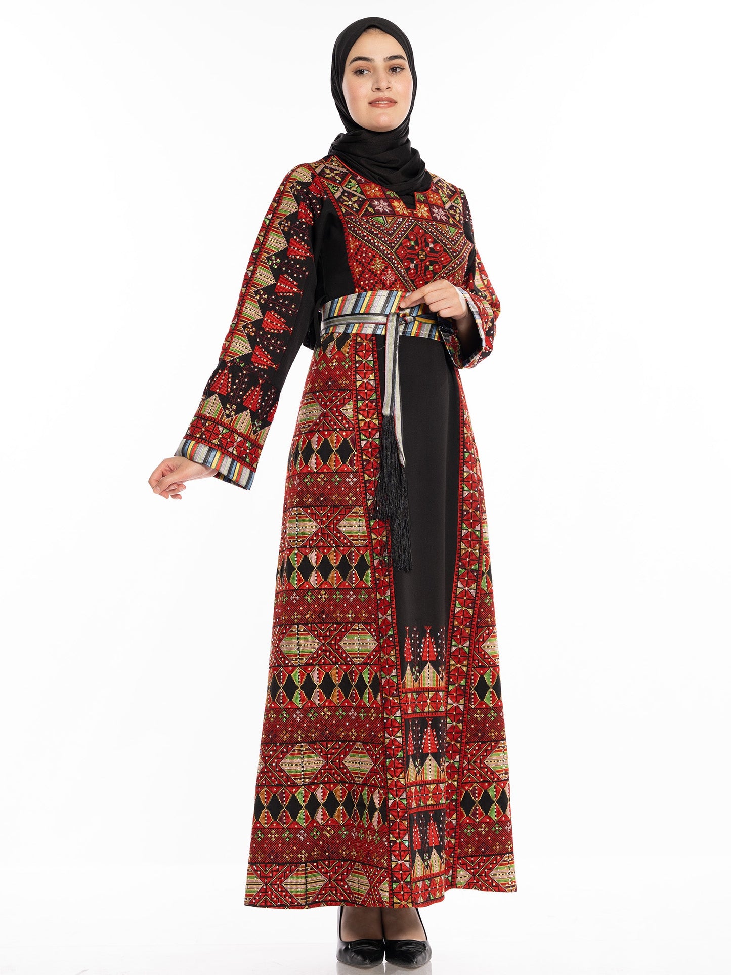 Embroidered thob