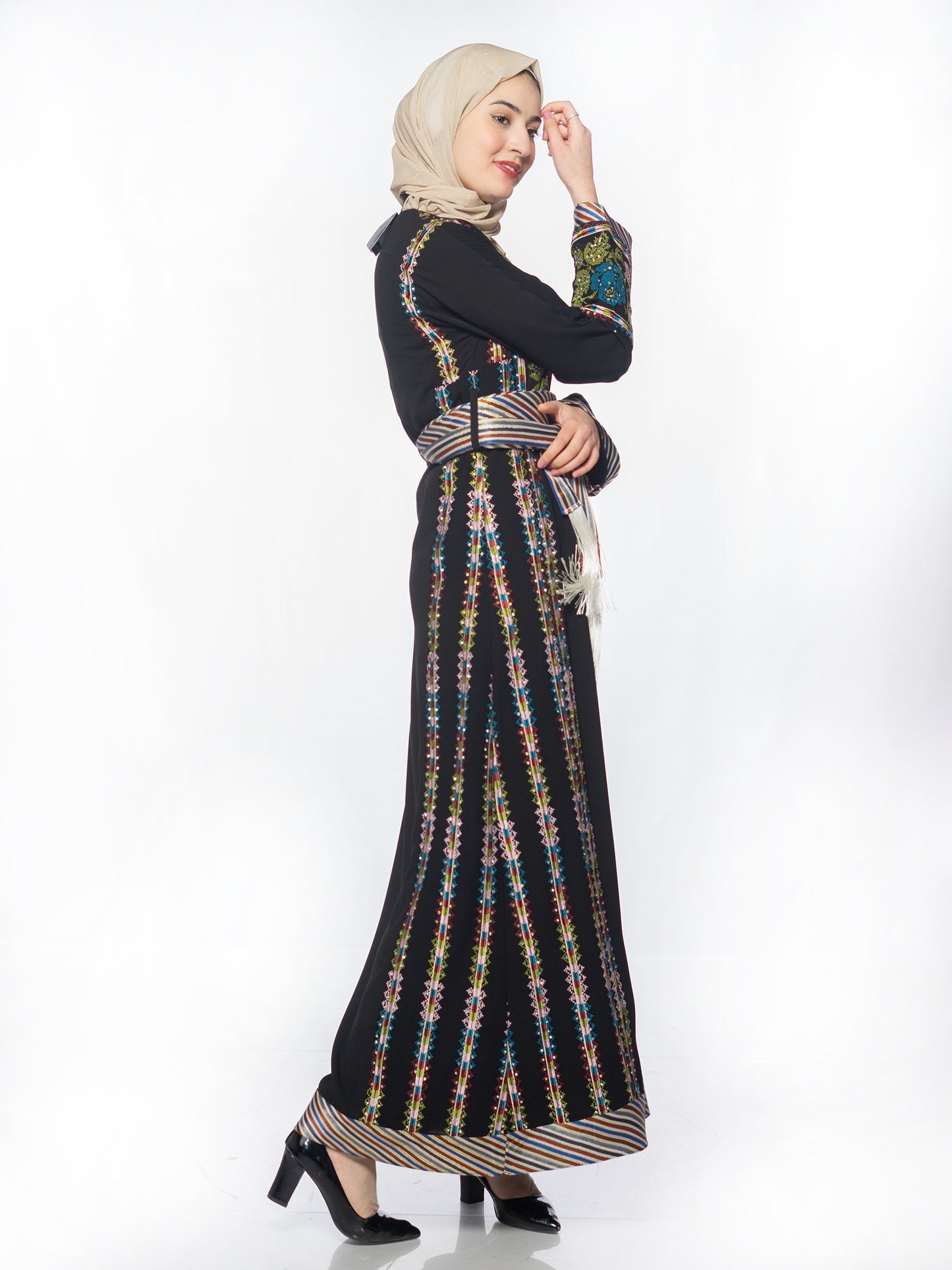 Elegant Traditional Thob