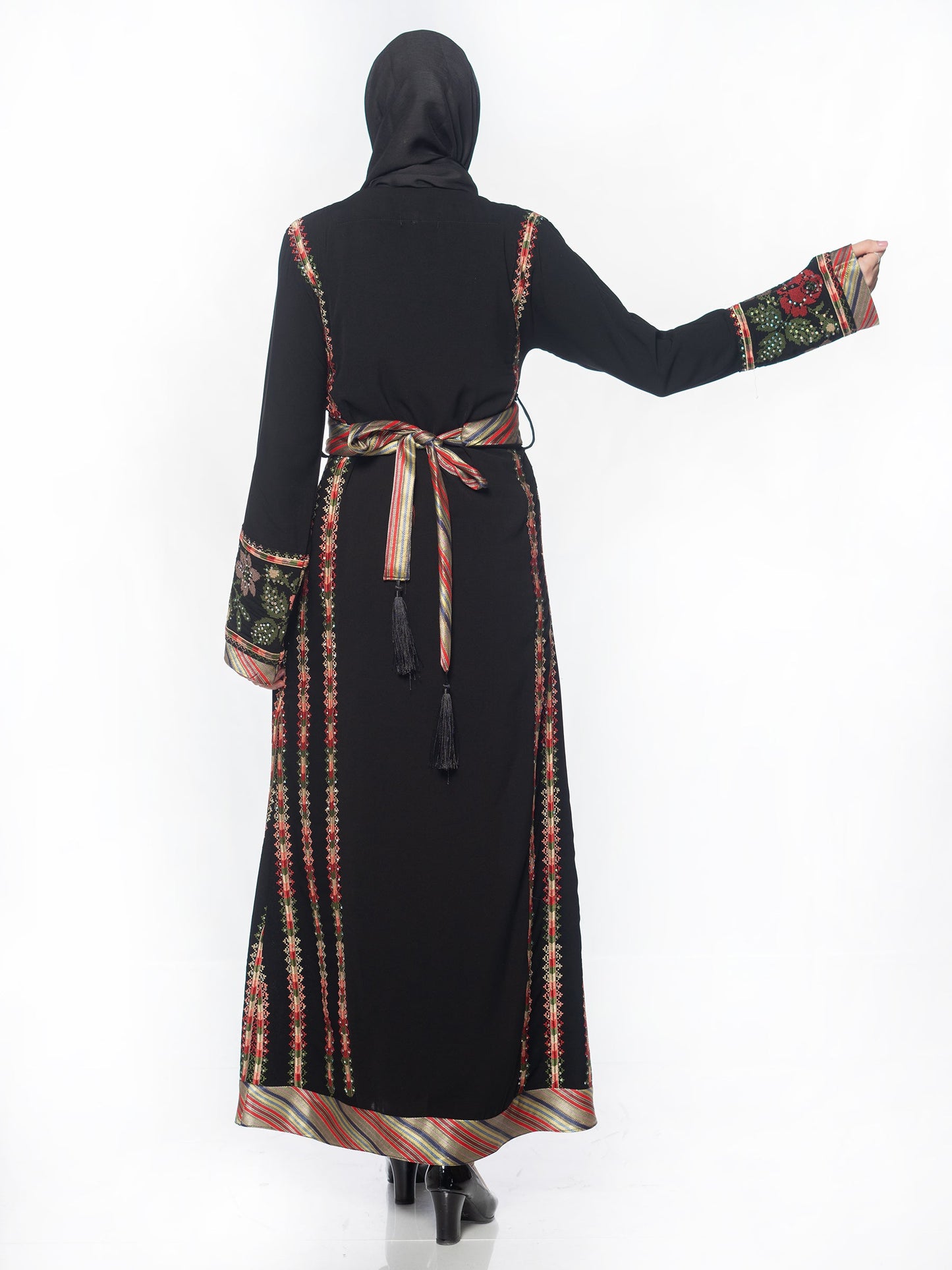 Elegant Traditional Thob